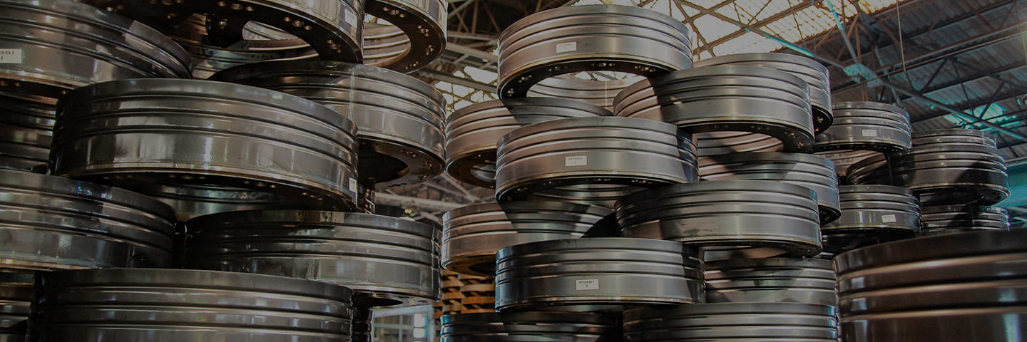 ポール用端面金具