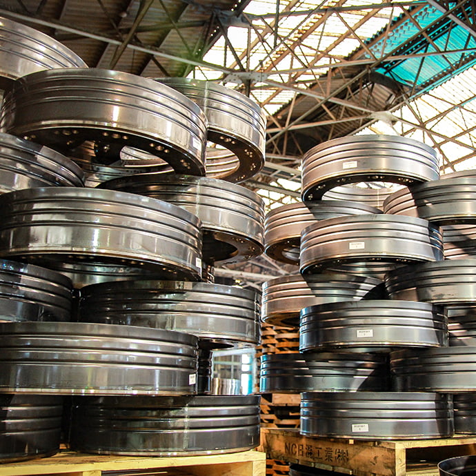 豊富なラインナップを誇る、コンクリートポールのベーシックタイプ